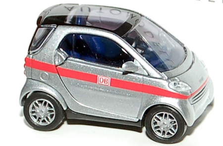 Smart City Coupe Carsharing DB silber