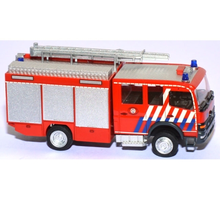 Mercedes-Benz Atego LF 16/12 Feuerwehr Belgien Brandweer Brüssel rot