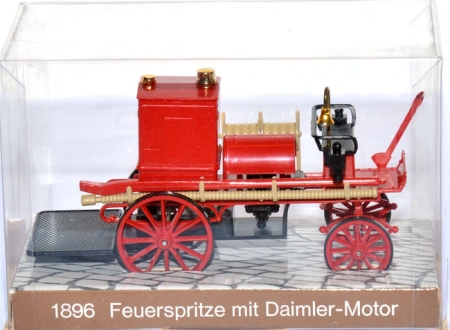 Feuerspritze mit Daimler-Motor 1896 rot