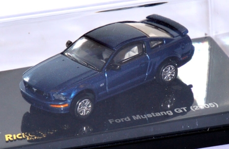 Ford Mustang V GT blaumetallic