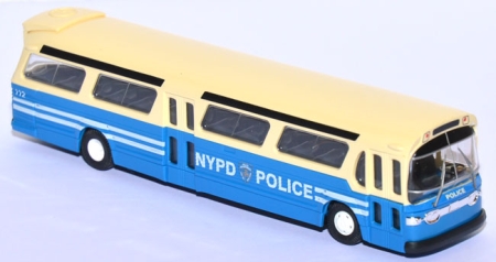 Amerikanischer Bus GMC Fishbowl NYPD Police blau