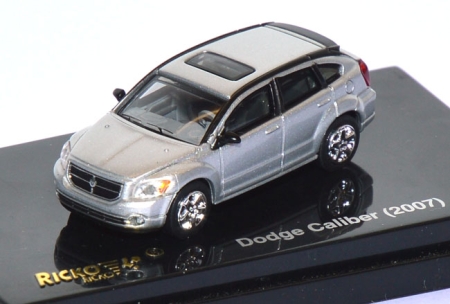 Dodge Caliber silbermetallic