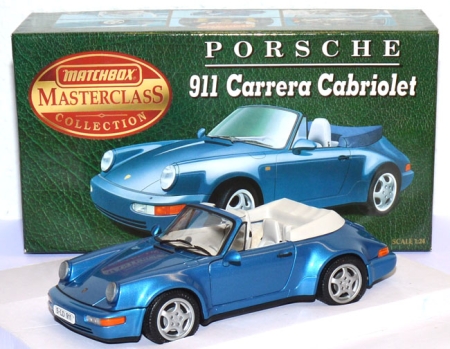 Porsche 911 Carrera Cabriolet offen blau