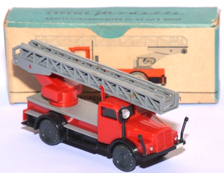 IFA S 4000/1 Kraftfahrdrehleiter Feuerwehr DL 25