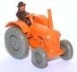 Preview: Hanomag R 25 Schlepper / Trecker (Typ 2) orangegelb