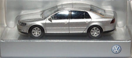 VW Phaeton silbermetallic