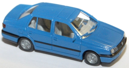 VW Vento dunkellilablau