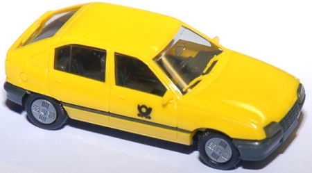 Opel Kadett 4-türig Post gelb