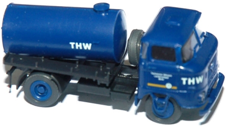 IFA W50 LKW Tankwagen THW blau