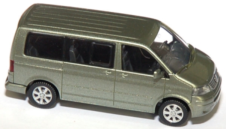 VW T5 Bus frescogrünmetallic