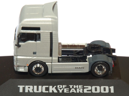 MAN TGA LX Solozugmaschine Truck of the Year 2001 silber