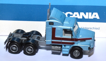 Scania T142 Hauber Solozugmaschine blau