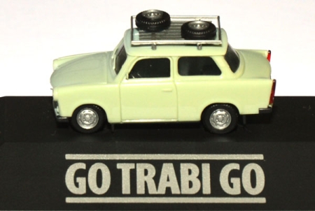 Trabant 601 Limousine mit Dachgepäckträger GO TRABI GO grün