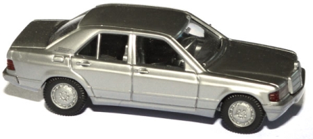 Mercedes-Benz 190 E silbermetallic