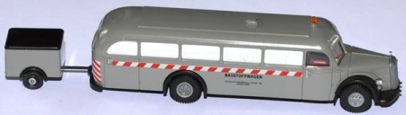 Mercedes-Benz Bus O 5000 mit Anhänger Baustoffwagen grau