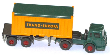 International Harvester open-top Containersattelzug Trans-Europa patinagrün