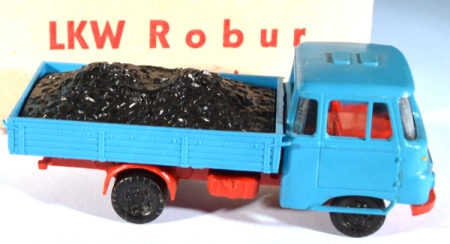 Robur LO 3000 Pritschen-LKW mit Ladung blau