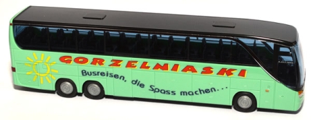 Kässbohrer Setra S 417 HDH Reisebus Gorzelniaski grün