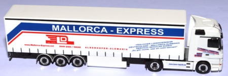 Mercedes-Benz Actros LH Lowliner-Sattelzug Lynen / Mallorca Express
