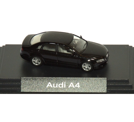 Audi A4 schwarz