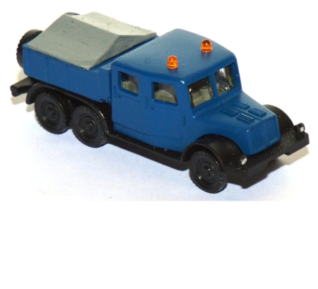 Tatra T 141 Schwerlastzugmaschine 6x6 blau