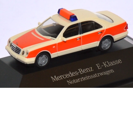 Mercedes-Benz E-Klasse NEF creme