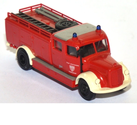 Mercedes-Benz L 311 Metz TLF 15 Feuerwehr Reutlingen rot