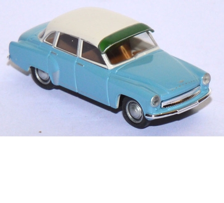 Wartburg 311 Limousine mit Sonnenblende hellblau