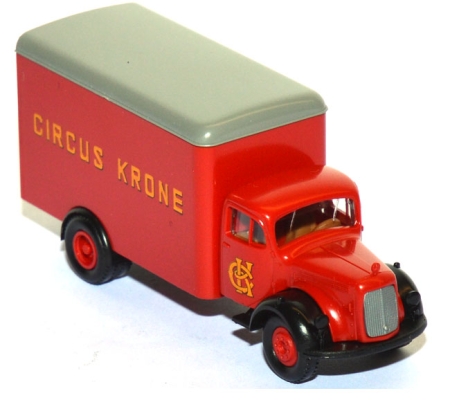 Mercedes-Benz L 311 Koffer-LKW Circus Krone rot