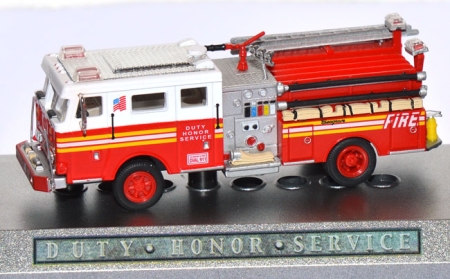 JB  30 CK Seagrave 1000 GPM Pumper Feuerwehr USA   1993