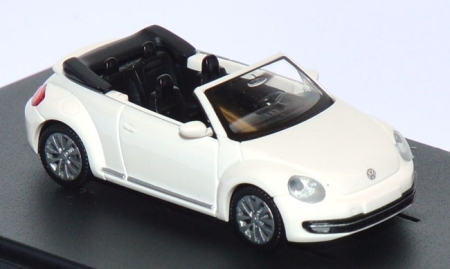 VW Beetle 2 Cabriolet offen candywithe