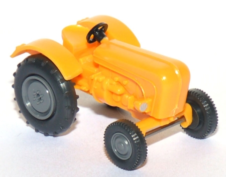 Porsche Diesel P 133 Schlepper chromgelb