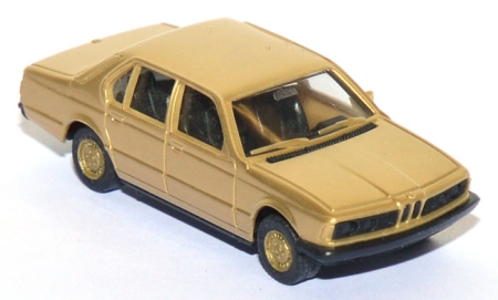 BMW 745i (E23) goldmetallic