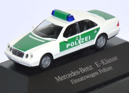 Mercedes-Benz E-Klasse Polizei grün