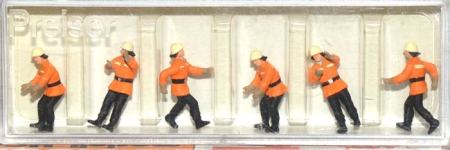 Figuren Feuerwehrmänner im Einsatz