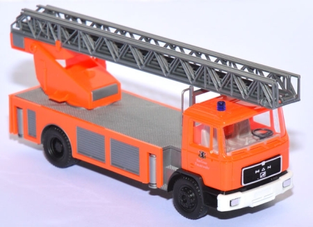 MAN Drehleiter DLK 23-12 Berliner Feuerwehr leuchtrot