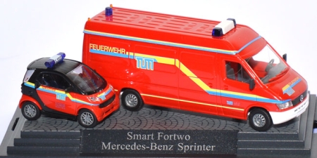 Smart Fortwo + Mercedes-Benz Sprinter Kasten Werksfeuerwehr TUM