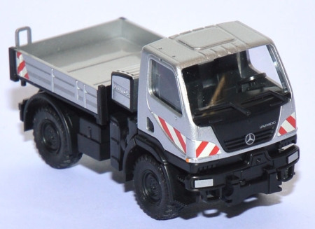 Mercedes-Benz Unimog U 20 Pritsche weßaluminium