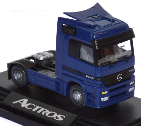 Mercedes-Benz Actros 1843 Solozugmaschine enzianblau