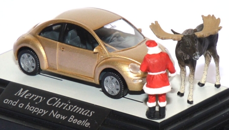 VW New Beetle 1 Merry Christmas mit Weihnachtsmann und Elch