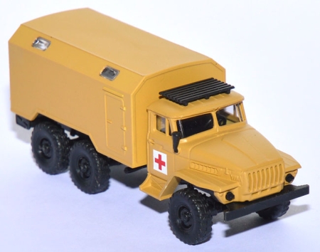 Ural Koffer-Lkw Rotes Kreuz Sowjet-Armee in Afghanistan beige