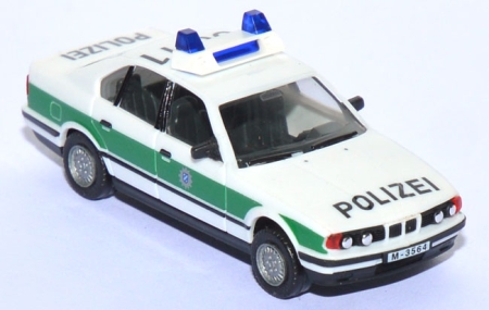 BMW 520i Polizei Bayern Dachkennung 50/11 grün