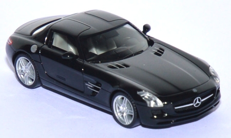 Mercedes-Benz SLS AMG mattschwarz