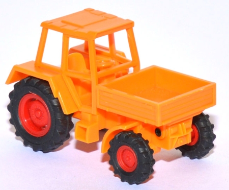 Fendt Traktor Geräteträger mit Front-Ladepritsche orange