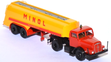 IFA Z6 Tanksattelzug Minol rot