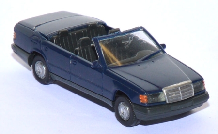 Mercedes-​Benz 300 CE-24 Cabriolett (E64) offen blau