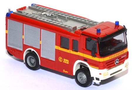 Mercedes-​Benz Actros S 02 HLF 2000 Feuerwehr rot