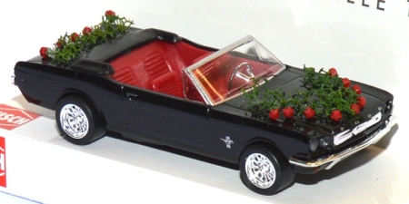 Ford Mustang Cabrio ´64 offen Hochzeit mit Blumenbukett schwarz 47509