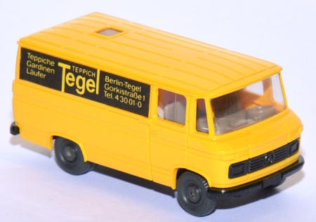 Mercedes-​​Benz L 406 Kasten Teppich Tegel Berlin Post