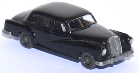 Mercedes-​​​Benz 300 Limousine Adenauer schwarz